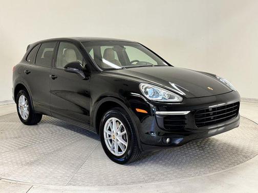 2016 Porsche Cayenne Cayenne