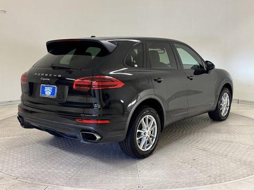 2016 Porsche Cayenne Cayenne