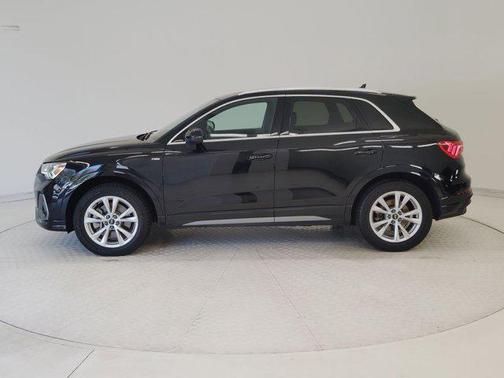 2023 Audi Q3 Premium 45 TFSI S line quattro Tiptronic