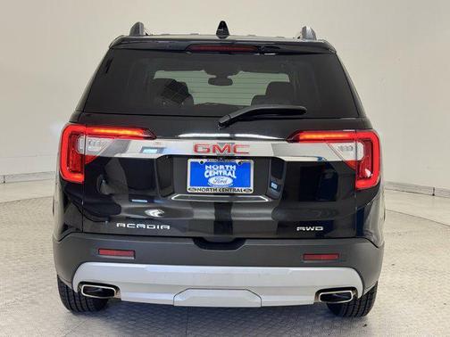 2023 GMC Acadia AWD SLT