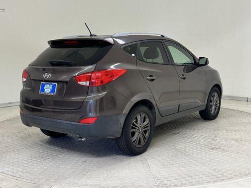 2015 Hyundai TUCSON SE