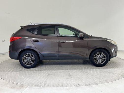2015 Hyundai TUCSON SE