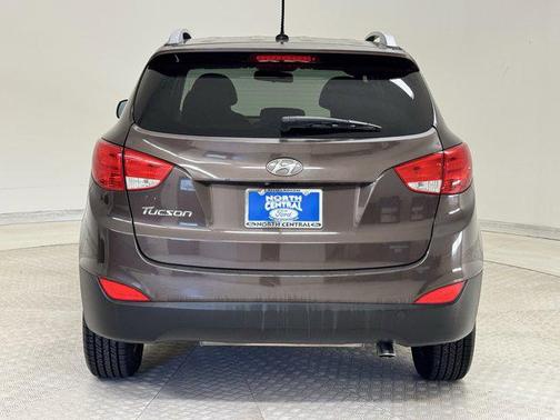 2015 Hyundai TUCSON SE