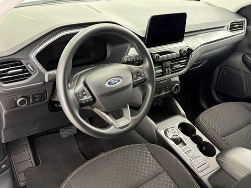 Oxford White 2025 Ford Escape Active