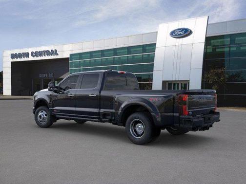 2025 Ford F-350 Platinum