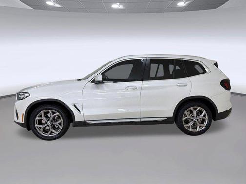 Mineral White Metallic 2022 BMW X3 sDrive30i