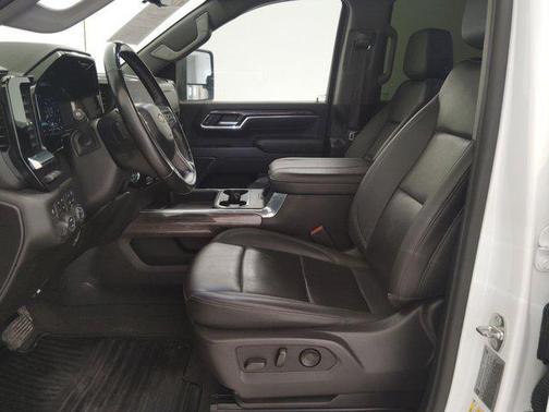 2024 Chevrolet Silverado 3500 LTZ