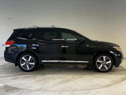 2015 Nissan Pathfinder Platinum