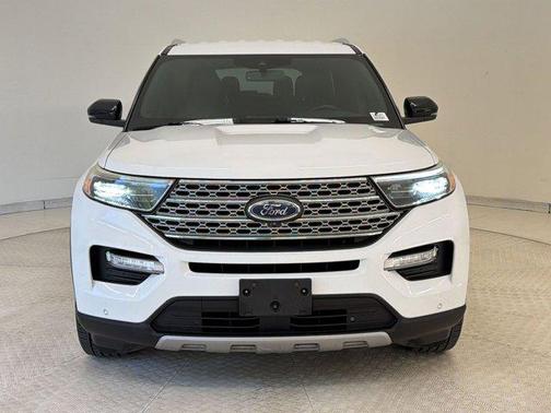 Oxford White 2020 Ford Explorer Limited