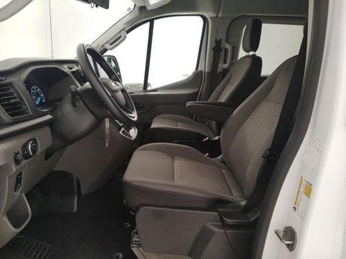 2024 Ford Transit-350 XL
