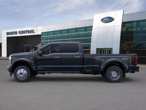 2025 Ford F-450 Platinum