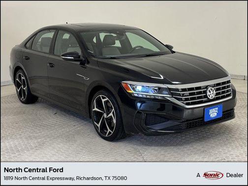2021 Volkswagen Passat 2.0T R-Line