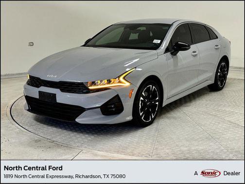 2022 Kia K5 GT-Line