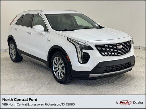 2022 Cadillac XT4 Premium Luxury