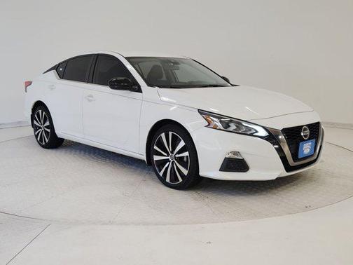 2020 Nissan Altima SR Intelligent AWD