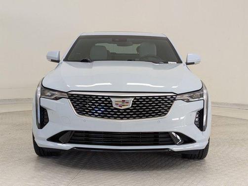 2022 Cadillac CT4 Premium Luxury