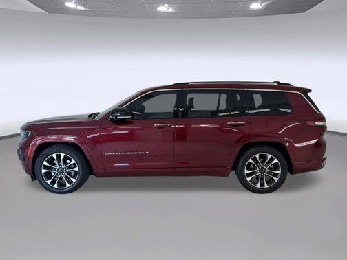 Velvet Red Pearlcoat 2022 Jeep Grand Cherokee L Overland