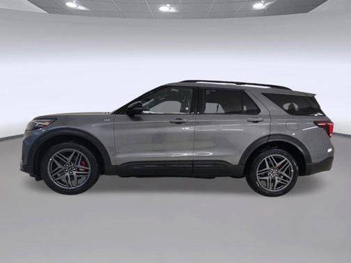 Carbonized Gray Metallic 2025 Ford Explorer ST-Line