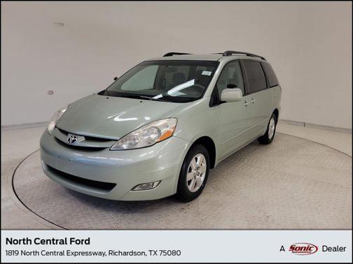 2007 Toyota Sienna XLE