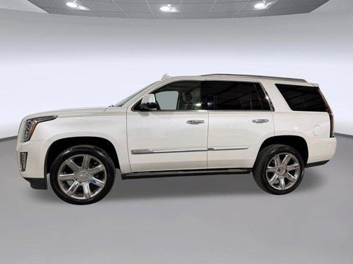 Crystal White Tricoat 2017 Cadillac Escalade Premium Luxury