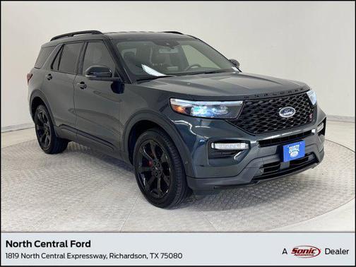 2022 Ford Explorer ST