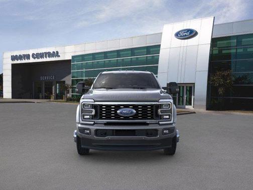 2025 Ford F-450 Platinum