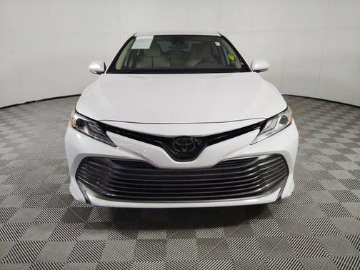 2020 Toyota Camry XLE