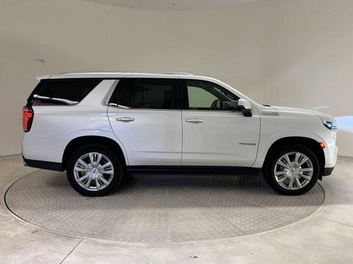 2023 Chevrolet Tahoe 4WD High Country
