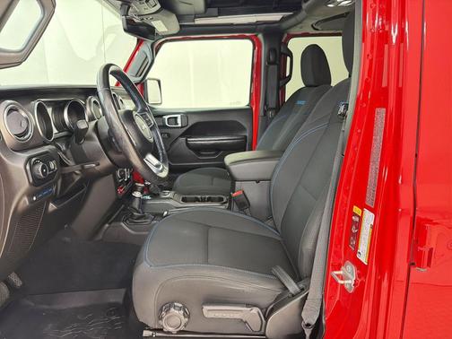 Firecracker Red Clearcoat 2023 Jeep Wrangler 4xe Rubicon