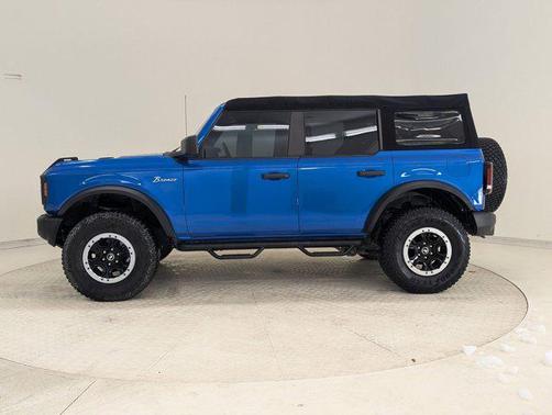 2023 Ford Bronco Base 4 Door 4x4