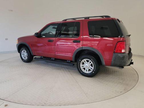 2003 Ford Explorer XLS