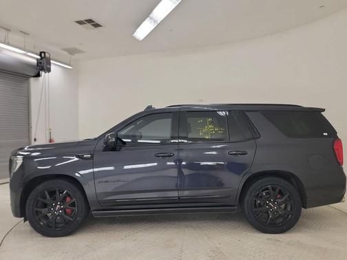 Titanium Rush Metallic 2023 GMC Yukon Denali