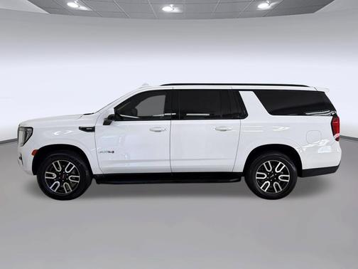 Summit White 2023 GMC Yukon XL 4WD AT4