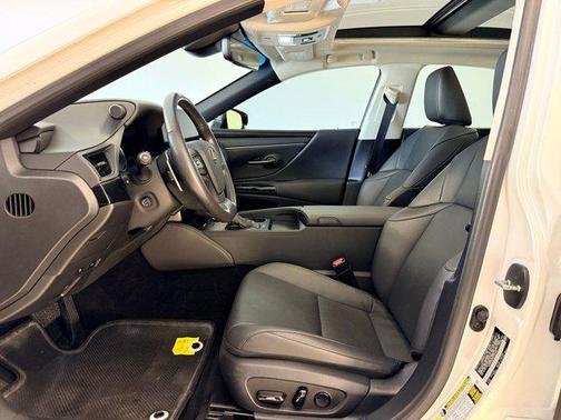 2023 Lexus ES 350 Base