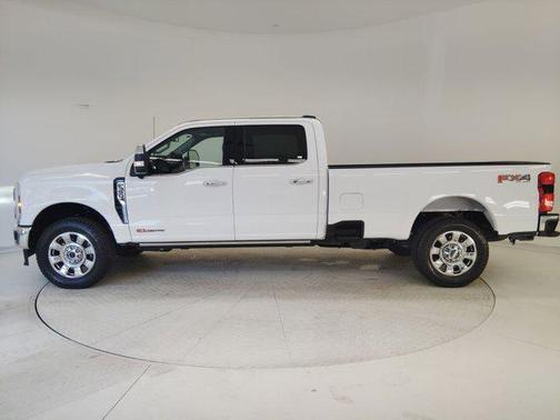 2026 Ford F-350 Lariat