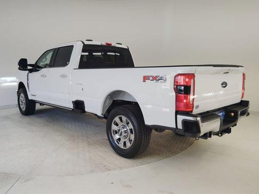 2026 Ford F-350 Lariat