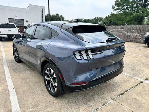 2021 Ford Mustang Mach-E Premium