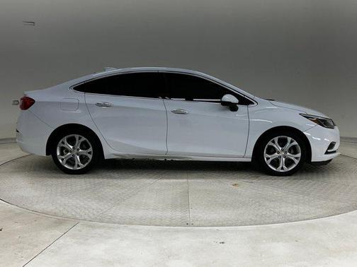 2017 Chevrolet Cruze Premier