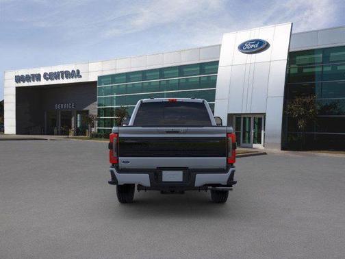 2025 Ford F-250 Platinum
