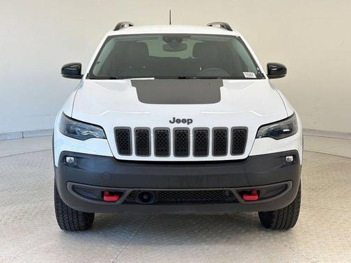 Bright White Clearcoat 2022 Jeep Cherokee Trailhawk