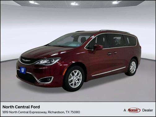 2020 Chrysler Pacifica Touring L