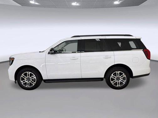 White 2025 Ford Expedition Active
