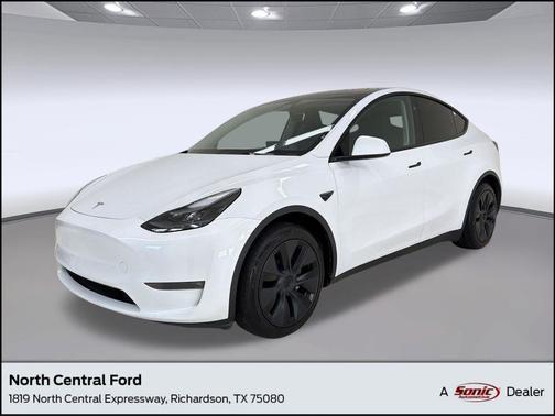 Pearl White Multi-Coat 2024 Tesla Model Y Long Range Dual Motor All-Wheel Drive