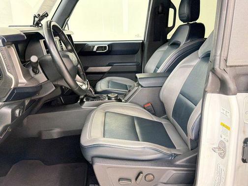 Oxford White 2021 Ford Bronco Outer Banks