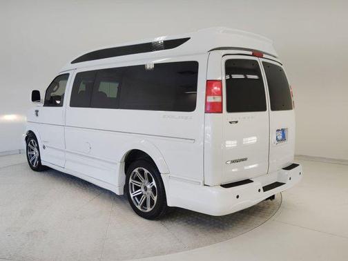 2017 Chevrolet Express 2500 Work Van
