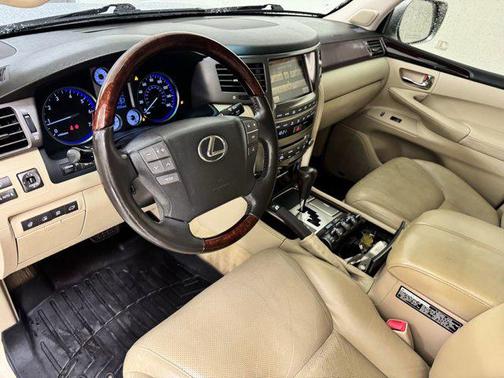 2011 Lexus LX 570 Base