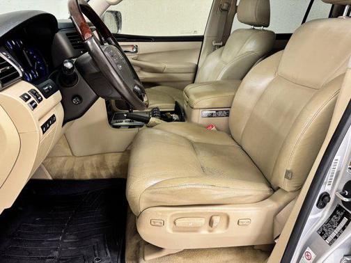 2011 Lexus LX 570 Base
