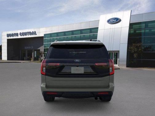 2025 Ford Expedition Tremor