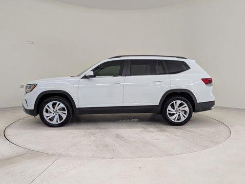 2023 Volkswagen Atlas 3.6L SE w/Technology