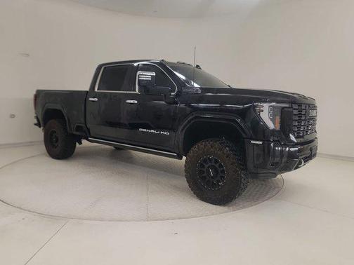 Onyx Black 2025 GMC Sierra 2500 Denali Ultimate